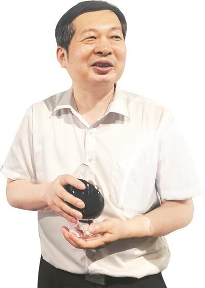 黃學杰