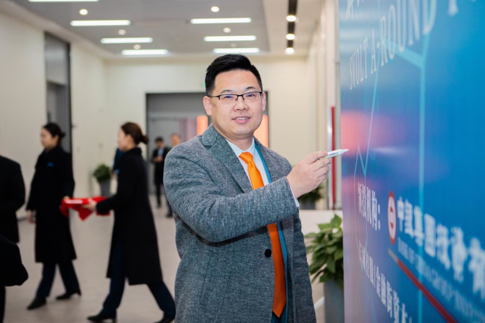 蜂巢能源完成35億元A輪融資簽約 中銀投及國(guó)投招商聯(lián)合領(lǐng)投