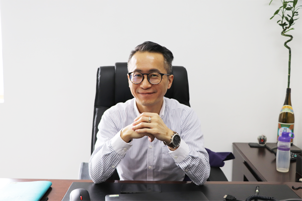 明基材料有限公司 事業(yè)部總經(jīng)理 王治平