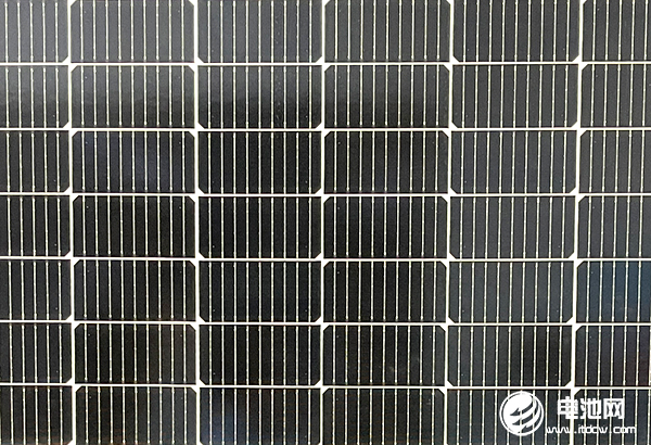 今年前兩月我國多晶硅產量約17.6萬噸 晶硅電池產量62.2GW