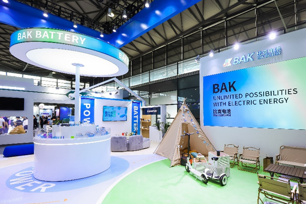 比克電池展臺沉浸式體驗(yàn)場景