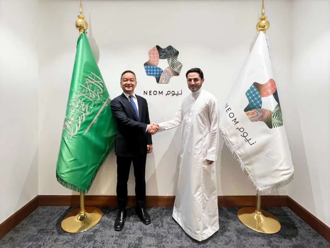 小馬智行CEO彭軍與NIF CEO Majid Mufti  圖片來源：小馬智行