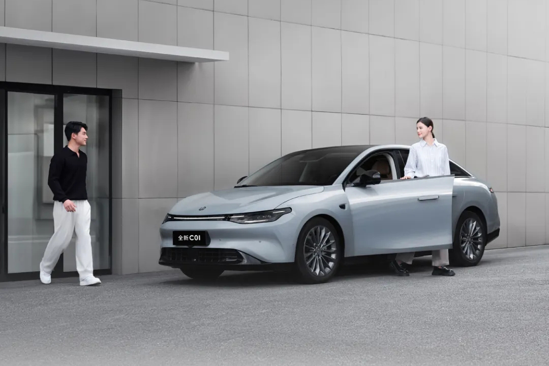 造車新勢(shì)力第二家盈利企業(yè)現(xiàn)身！力爭(zhēng)在2025年實(shí)現(xiàn)全年盈利