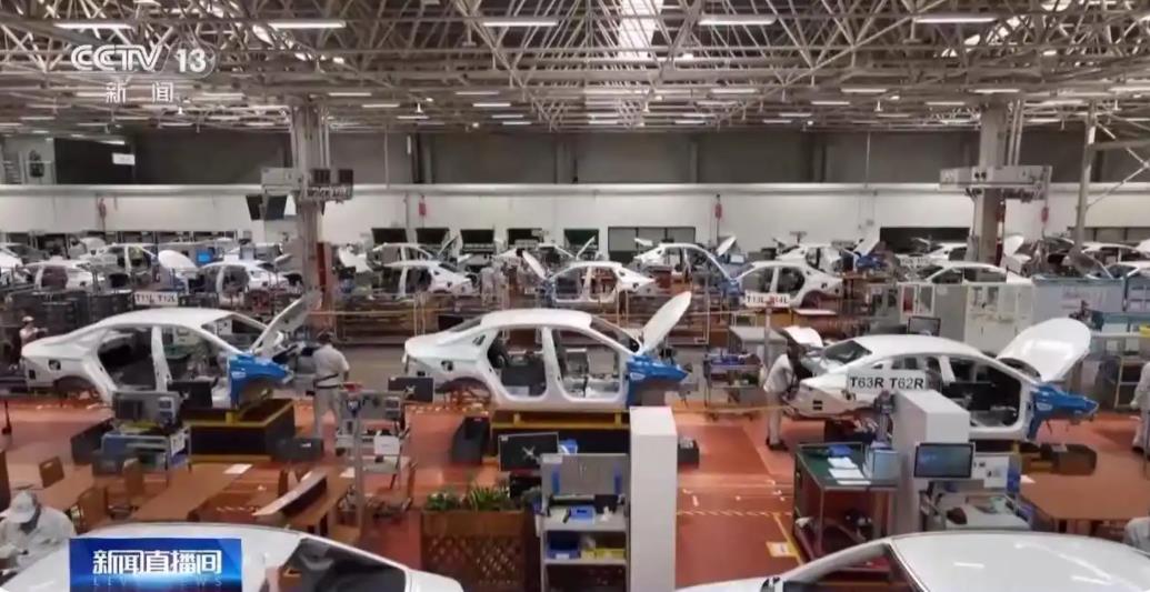 全固態(tài)電池、駕駛導航防干擾……新能源汽車“鏈”上新突破
