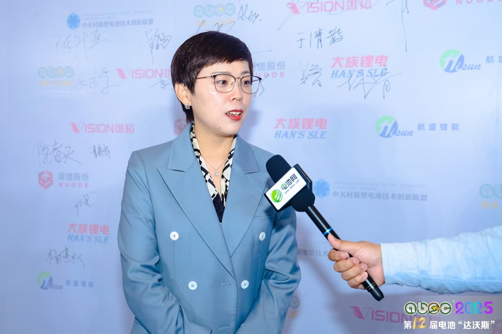 從價格戰(zhàn)到技術(shù)戰(zhàn) 昆侖新材躍居電解液第一梯隊