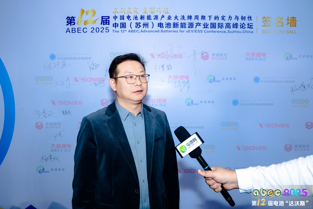 六氟磷酸鋰單月價格翻倍！電解液賽道強(qiáng)勢回暖！這家TOP10公司錨定技術(shù)+產(chǎn)能雙壁壘！